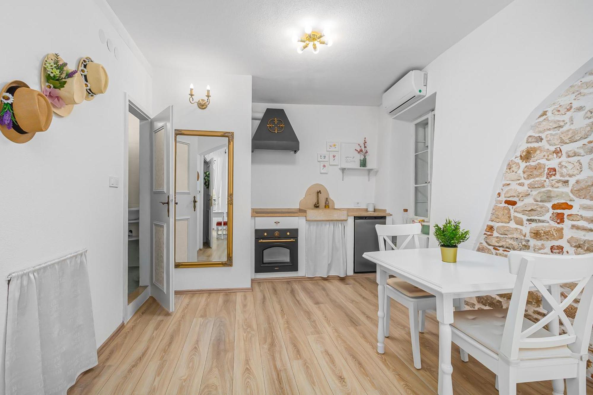 Primavera Deluxe Studio Apartment Rovinj Kültér fotó